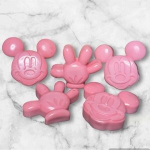 Mickey Mouse 5 piece Candle Wax Melts
5 3oz Wax Melts 
Mandarin Hibiscus scent
